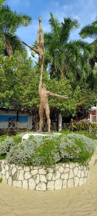 MoBay Las Palmas Montego Bay Kültér fotó