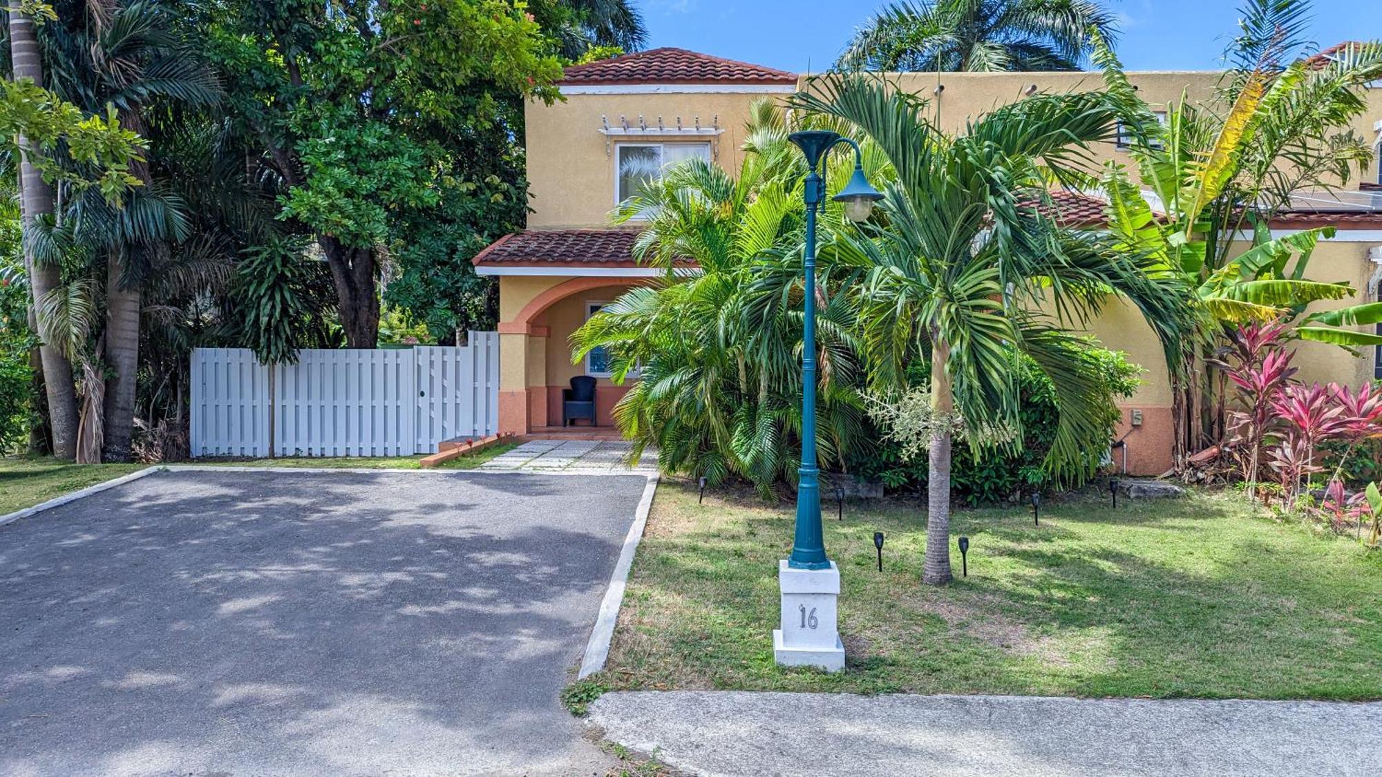 MoBay Las Palmas Montego Bay Kültér fotó